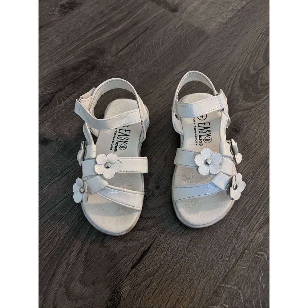 Easy Baby sandals size 4